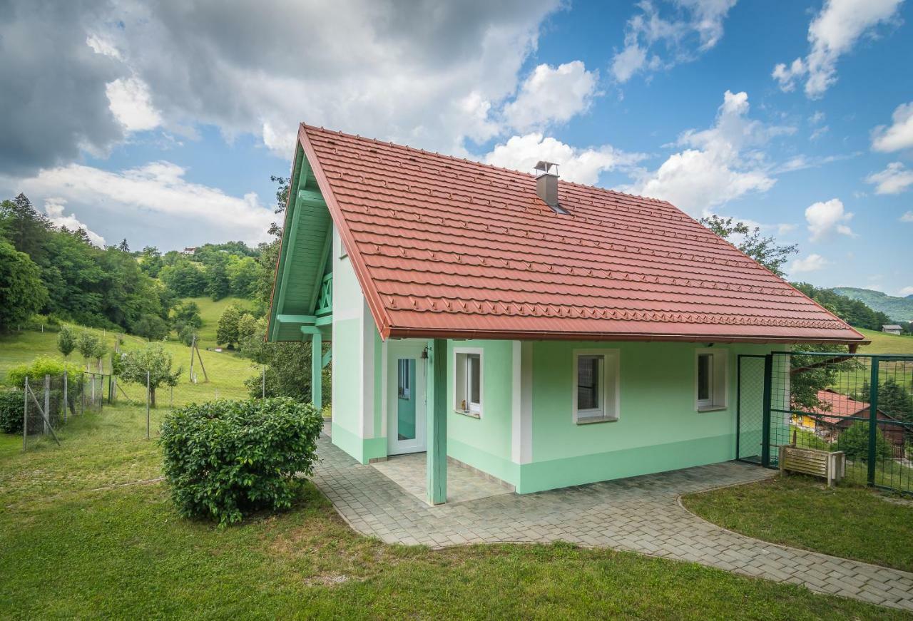 Holiday Home Neokrnjena Narava Sevnica Ngoại thất bức ảnh