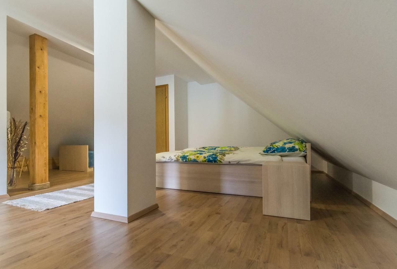 Holiday Home Neokrnjena Narava Sevnica Ngoại thất bức ảnh