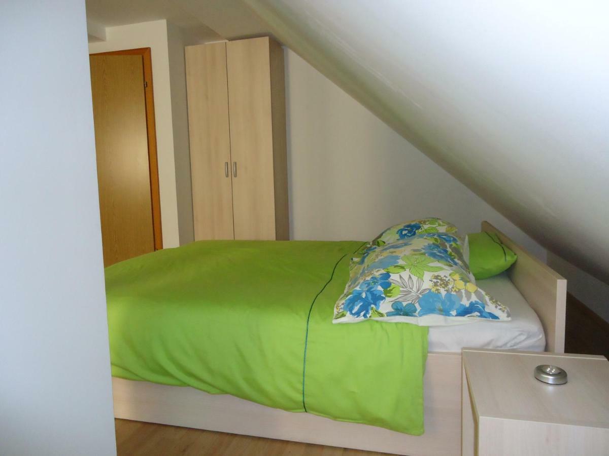 Holiday Home Neokrnjena Narava Sevnica Ngoại thất bức ảnh